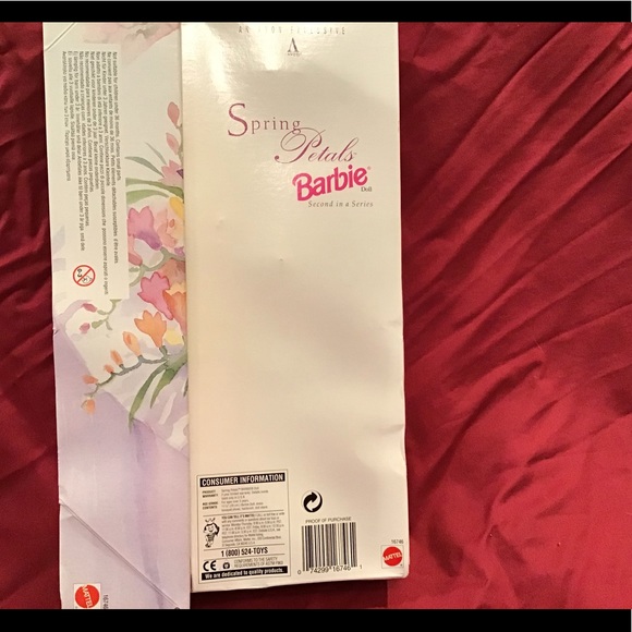 Spring Petals Barbie, Avon Exclusive special ed. - Picture 4 of 8